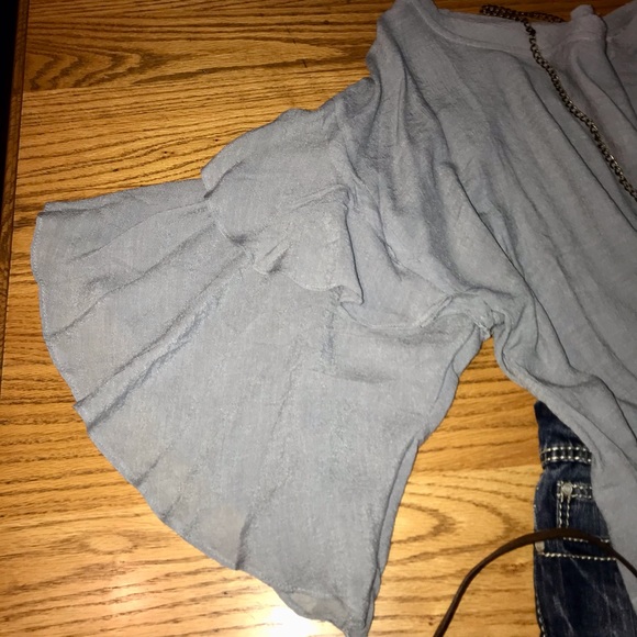 Wishlist Apparel chambray color flowy top - Picture 5 of 5